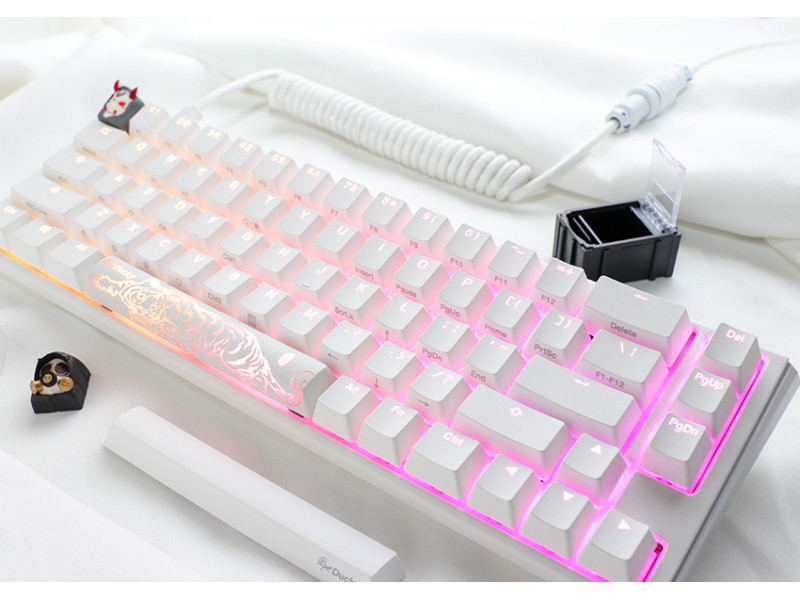 Ducky ONE 3 SF MX Brown RGB magyar kiosztású billentyűzet fehér színben