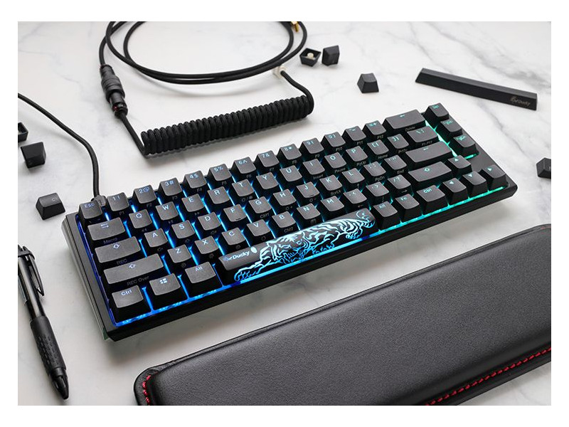 Ducky ONE 3 SF MX Brown RGB magyar kiosztású billentyűzet fekete színben