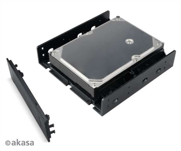 HDD/SSD beépítő keret Akasa 5.25 helyre - 3.5/2.5 HDD/SSD
