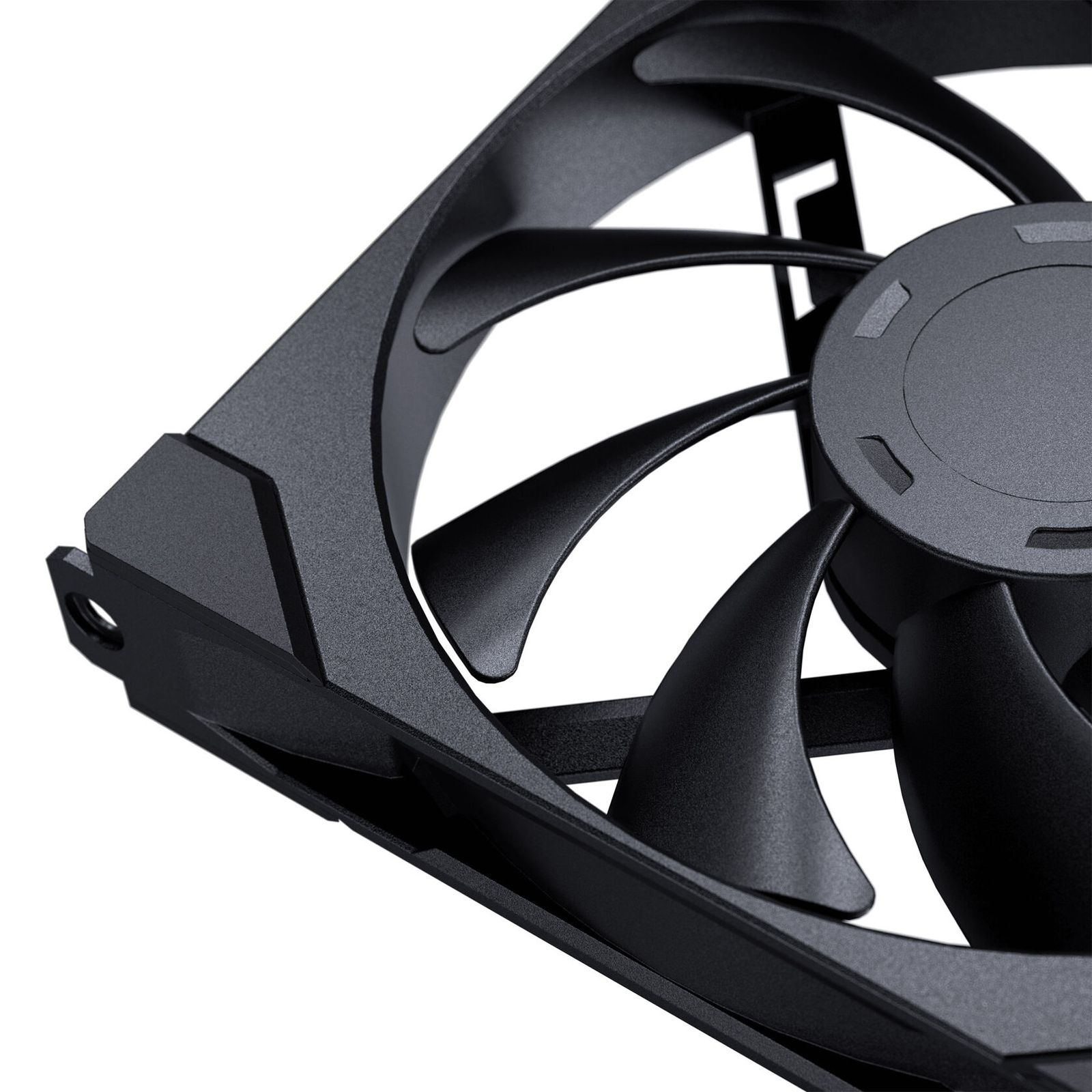 PHANTEKS M25 Gen2 140mm PWM Fan, Black. Retail.