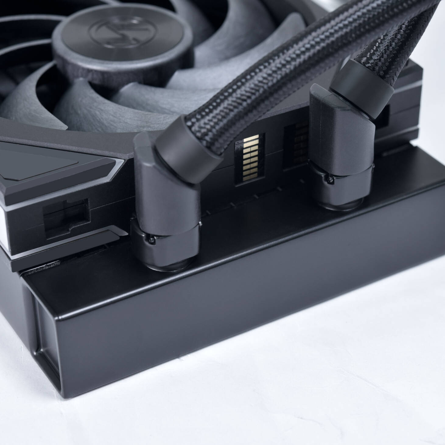 Processzor hűtő Lian Li GA2 LCD 280 TL Wireless - 280mm, fekete