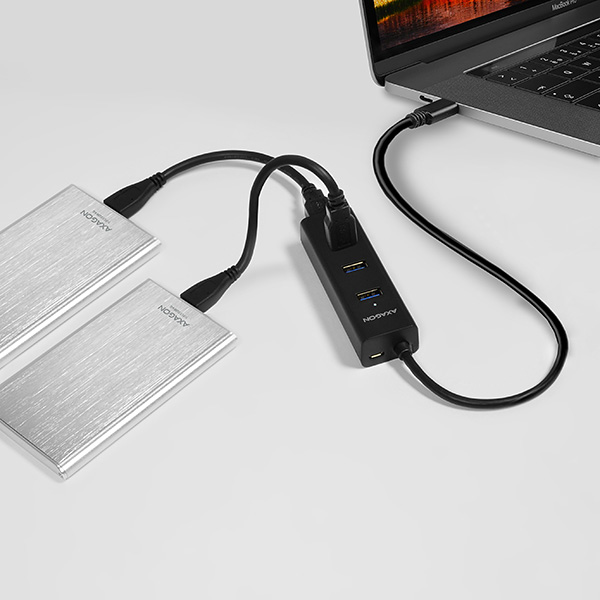 HUB AXAGON HUE-S2C USB-C 3.1 töltőhub fekete